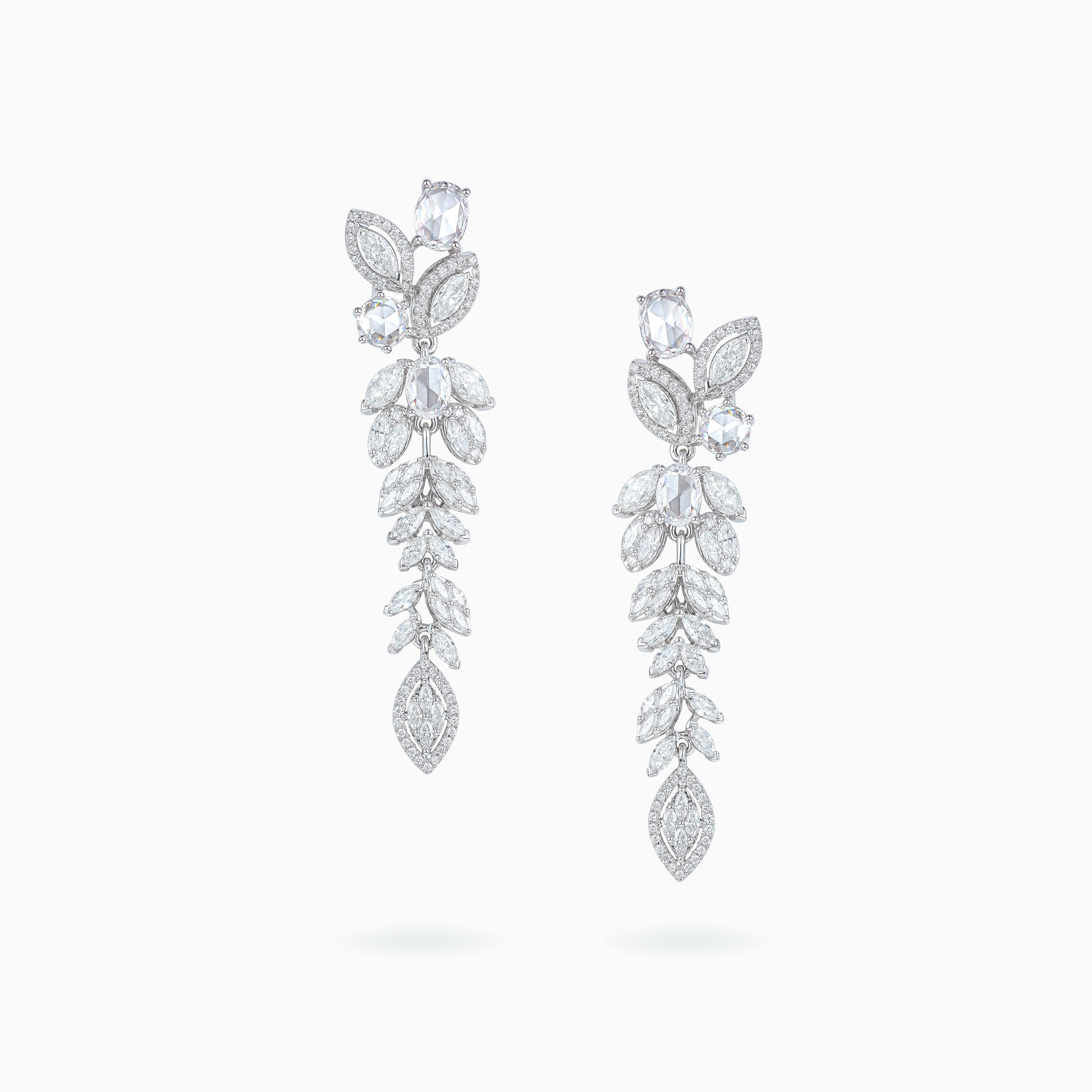 D-432  18K White Gold Diamond Earrings