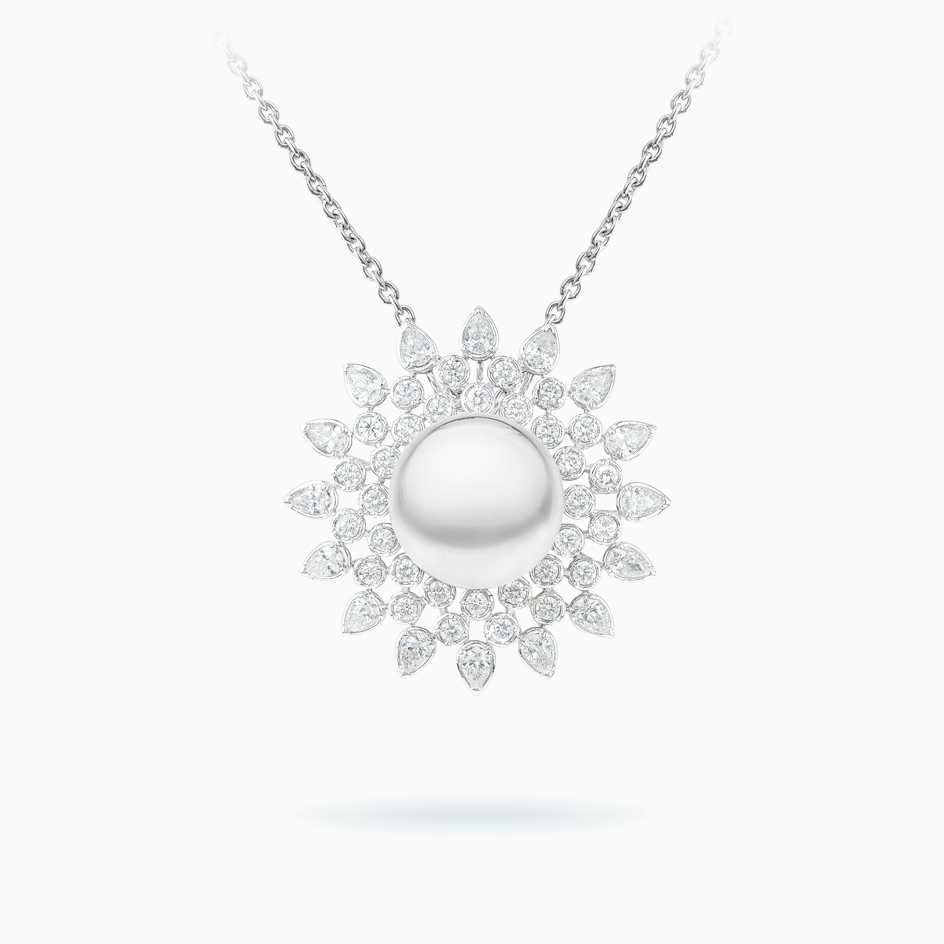 E-045 18K White Gold , White South Sea Pearl & Dimond Pendant & Brooch