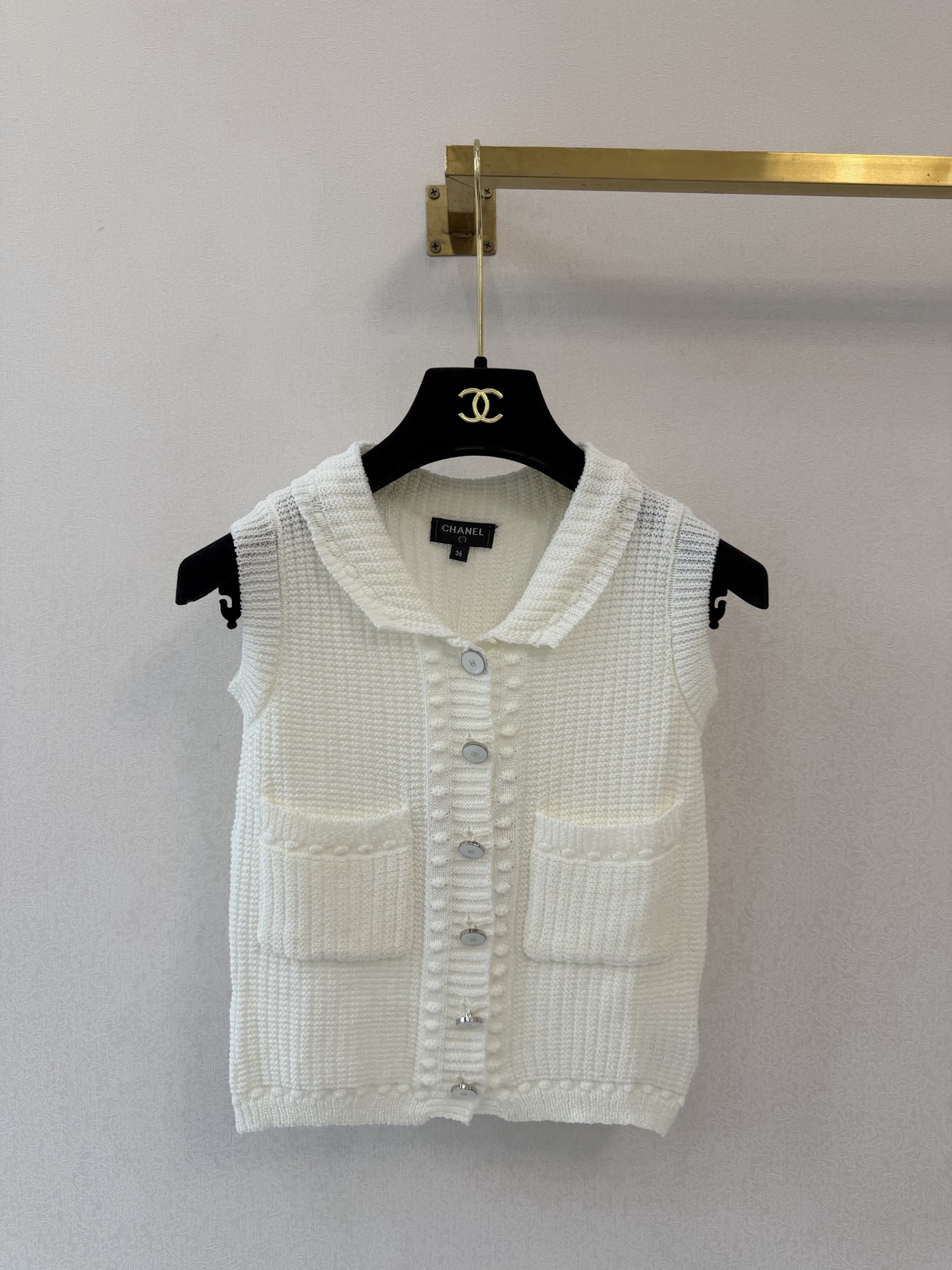 Cha style knit vest