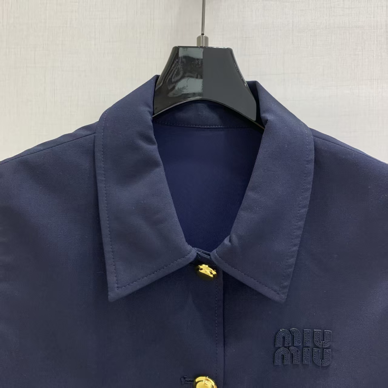 Mi 2026 New Sleeveless Shirt