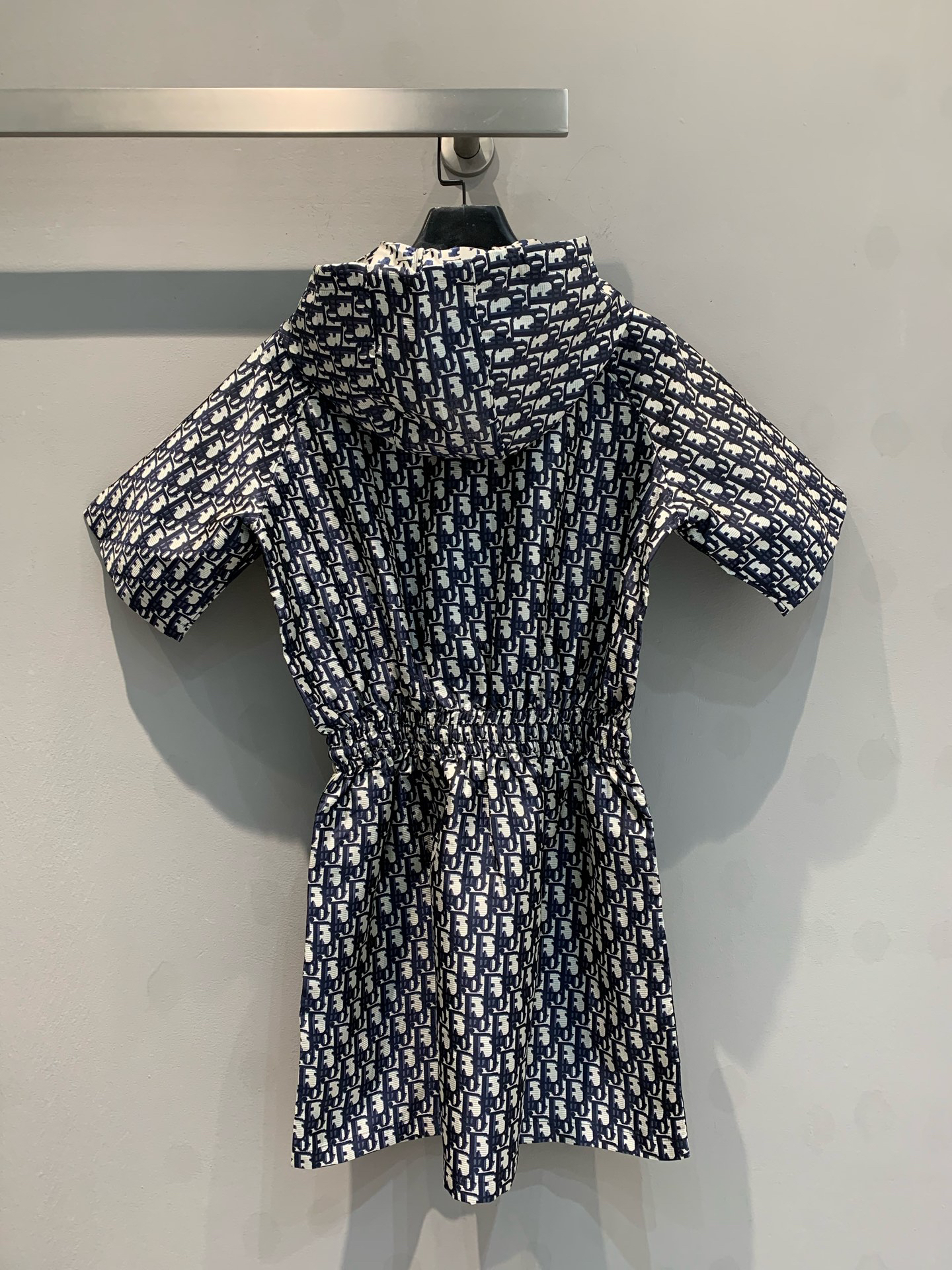 DIO Jacquard Short Sleeve Dress
