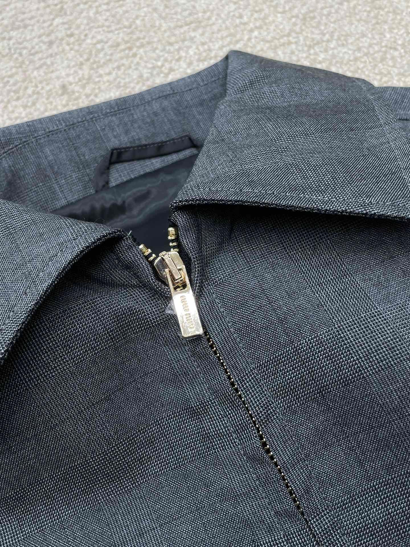 Miu Gray Suit