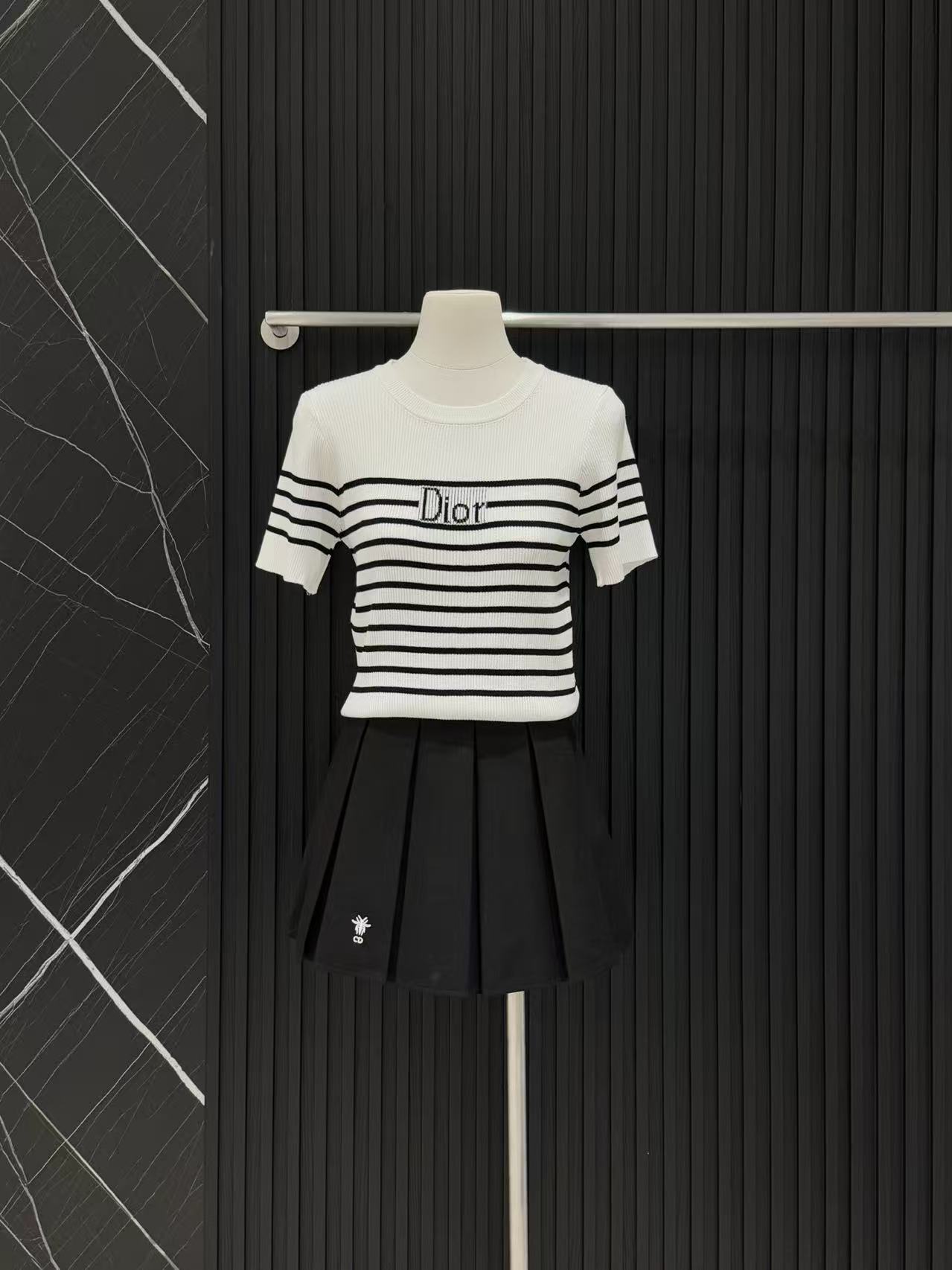 DD Striped Logo Knit Tee