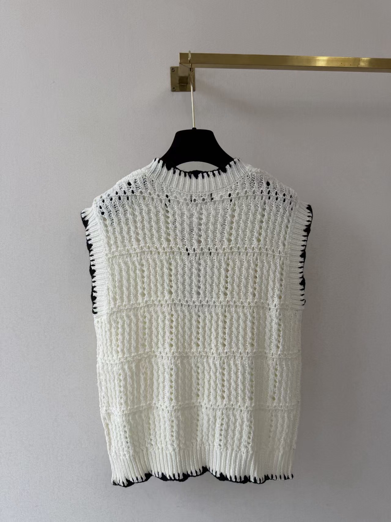 CC knitted vest