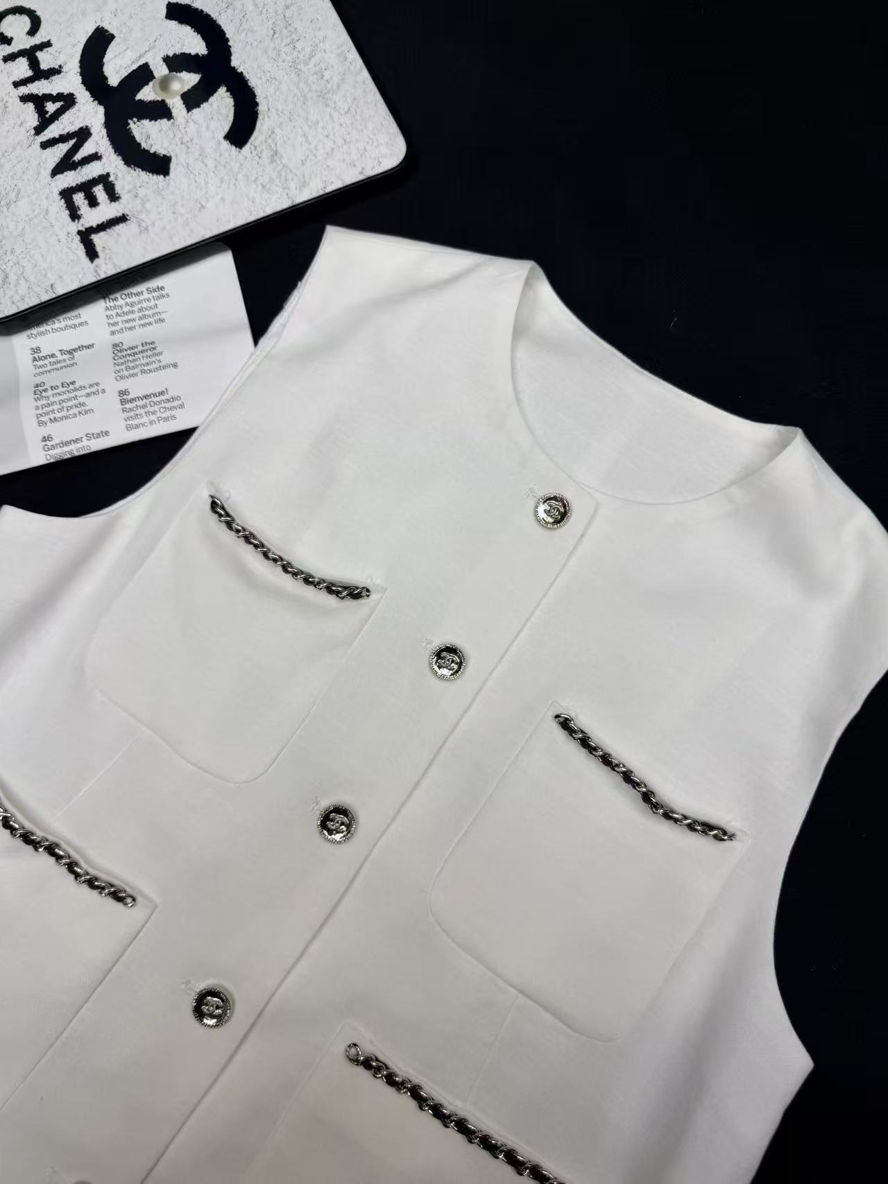 2026 Summer New French Cha-Style Sleeveless Vest