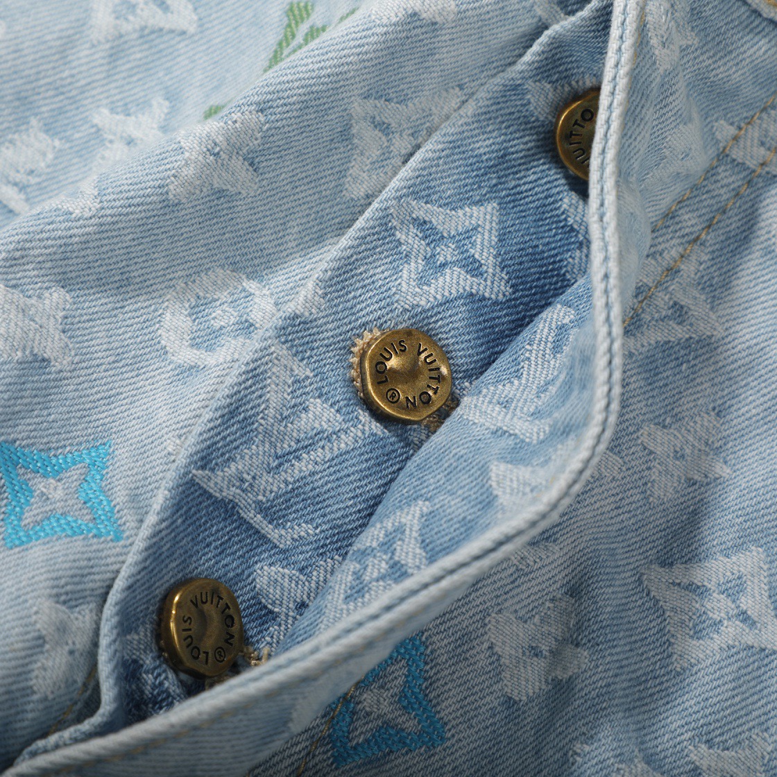 1V denim jeans