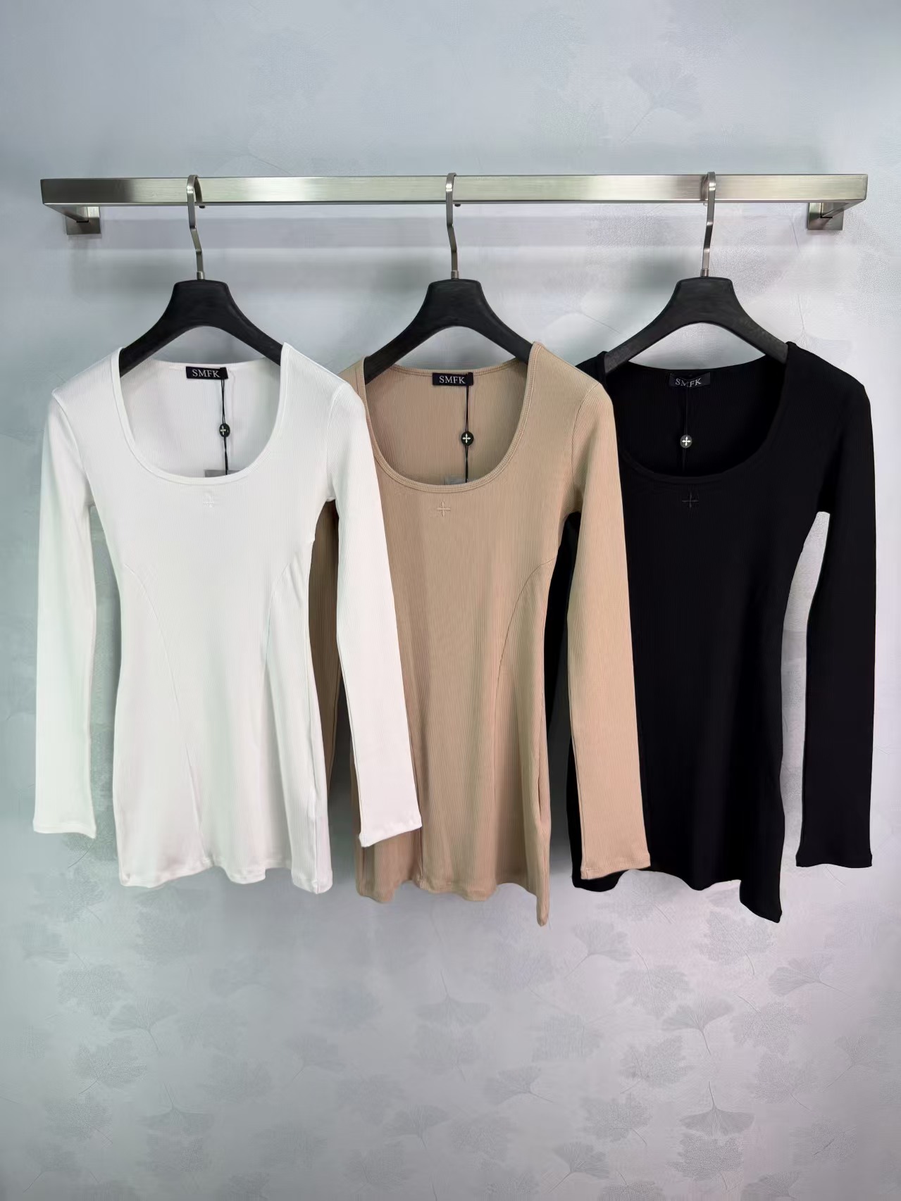 26 Early Autumn New Slim Fit Long Sleeve Base  Layer Shirt
