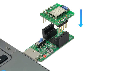 BoT-nLE523D Bluetooth DIP Module mounted on a BoT-USB-TB Test Board