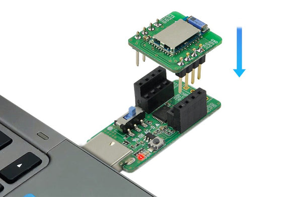 BoT-nLE521D Bluetooth DIP Module mounted on a BoT-USB-TB Test Board