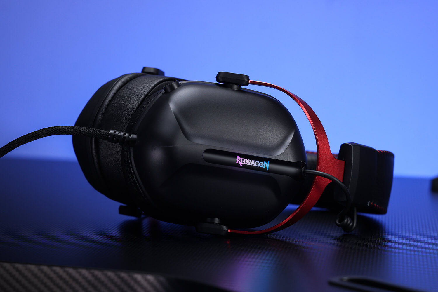 Redragon H312 Wired Gaming Headset, 7.1 Surround Sound, 50 mm Drivers, PU Leather Foam Ear Pads, Detachable Noise-canceling Microphone