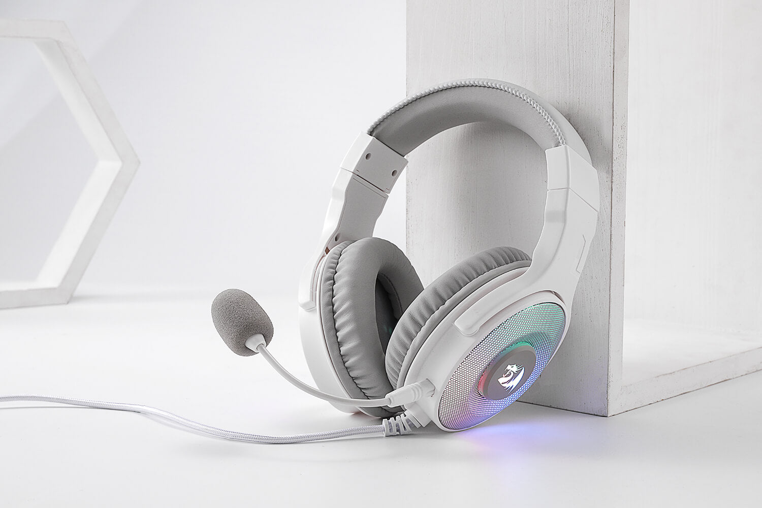 Redragon H350 Pandora RGB Wired Gaming Headset