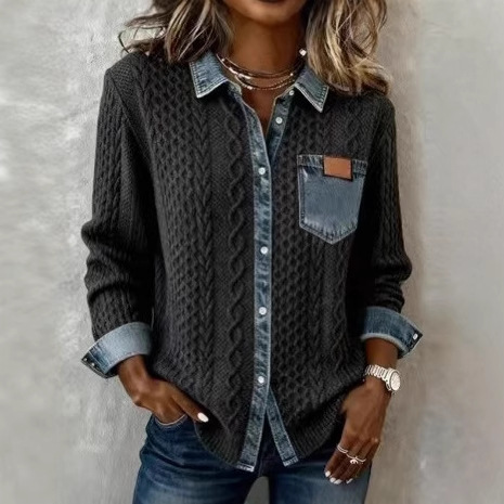 Cardigan in maglia a treccia con collo in denim patchwork