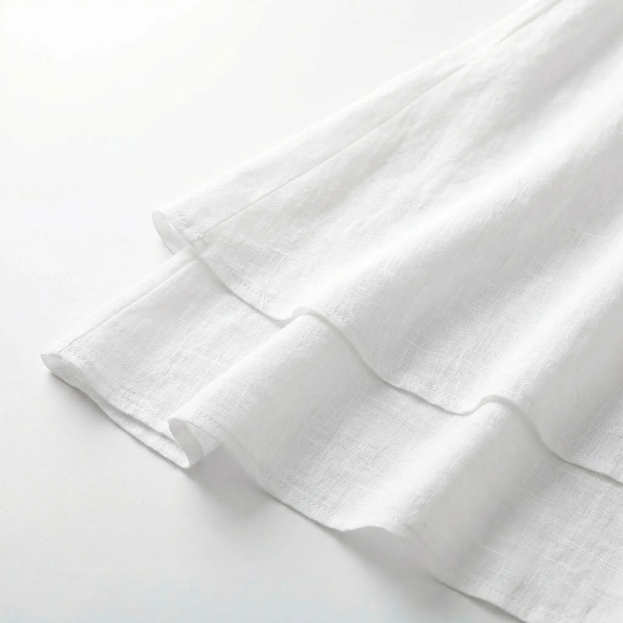 Chic and timeless design of the dress