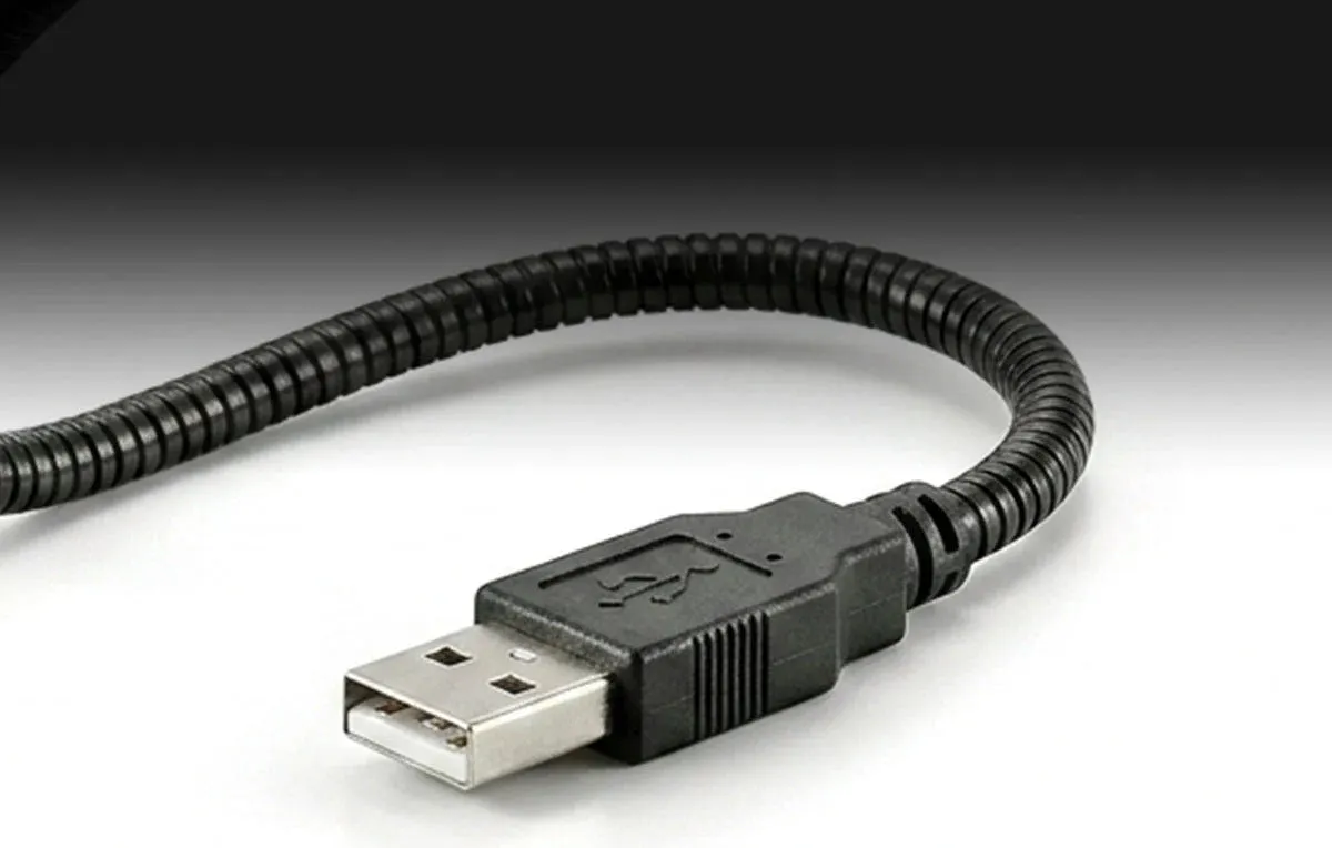 USB cable connection