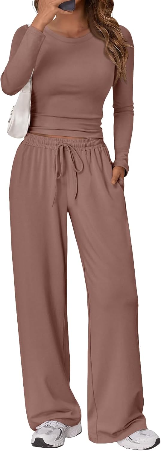 Women's 2 Piece Matching Lounge Set Long Sleeve Side Ruching Top Wide Leg Drawstring Pants Set with Pockets