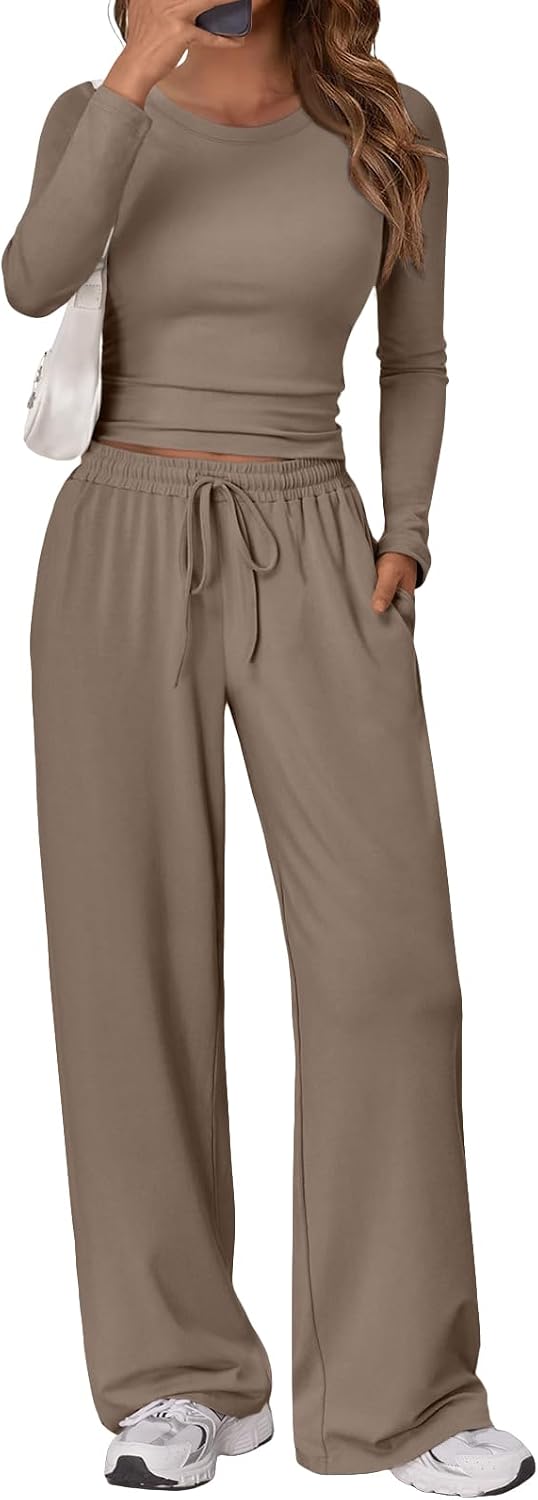 Women's 2 Piece Matching Lounge Set Long Sleeve Side Ruching Top Wide Leg Drawstring Pants Set with Pockets