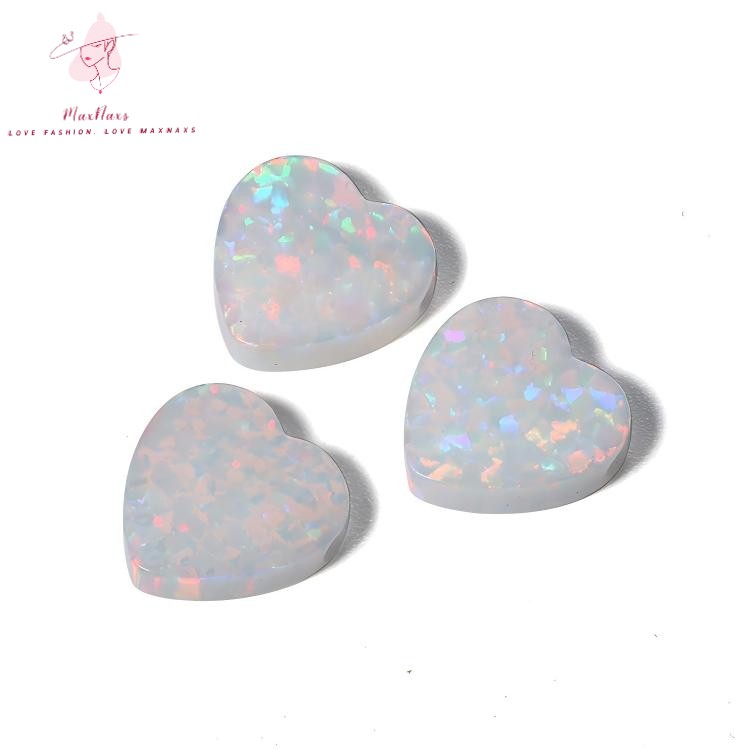 Wholesale Customized White Synthetic Opal Heart Pendant for Fashion Jewelry