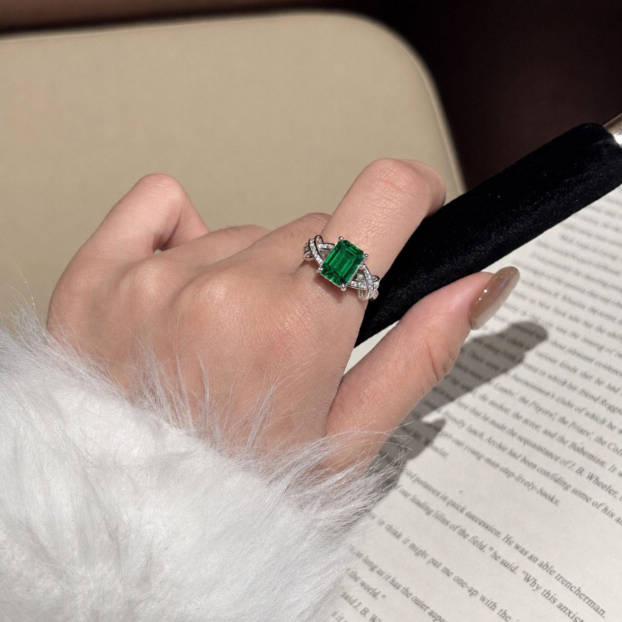 wholesale 925 sterling silver daily 2-carat rectangular lab grown emerald ring cultivated by hydrothermal method