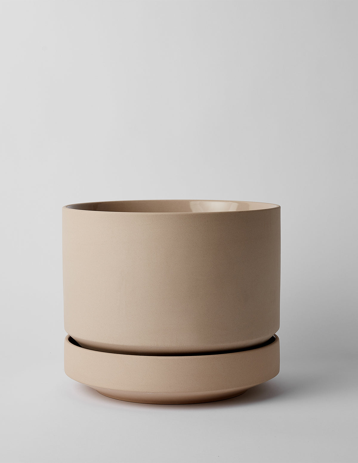 Modern Round Ceramic Planter Set