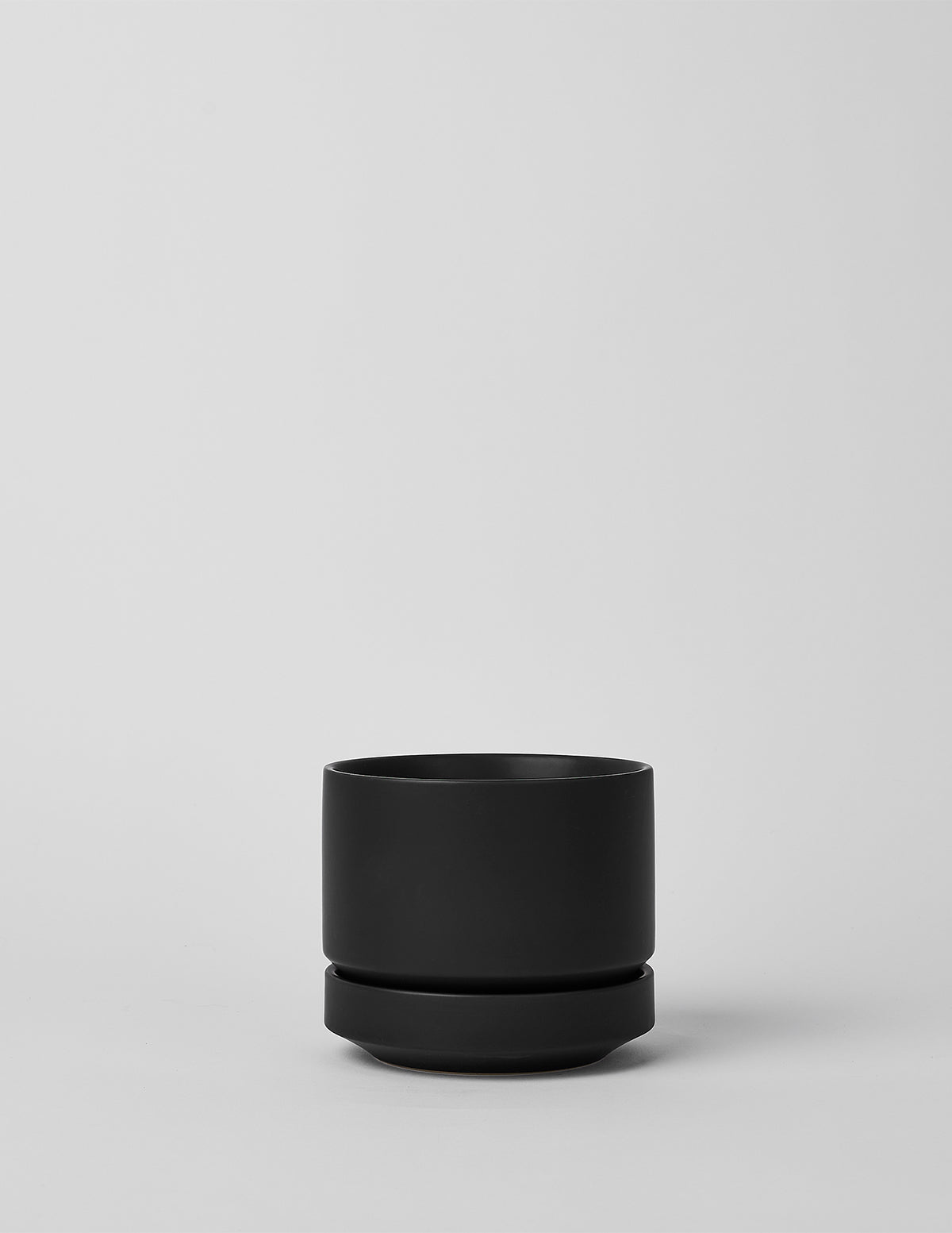 Modern Round Ceramic Planter Set