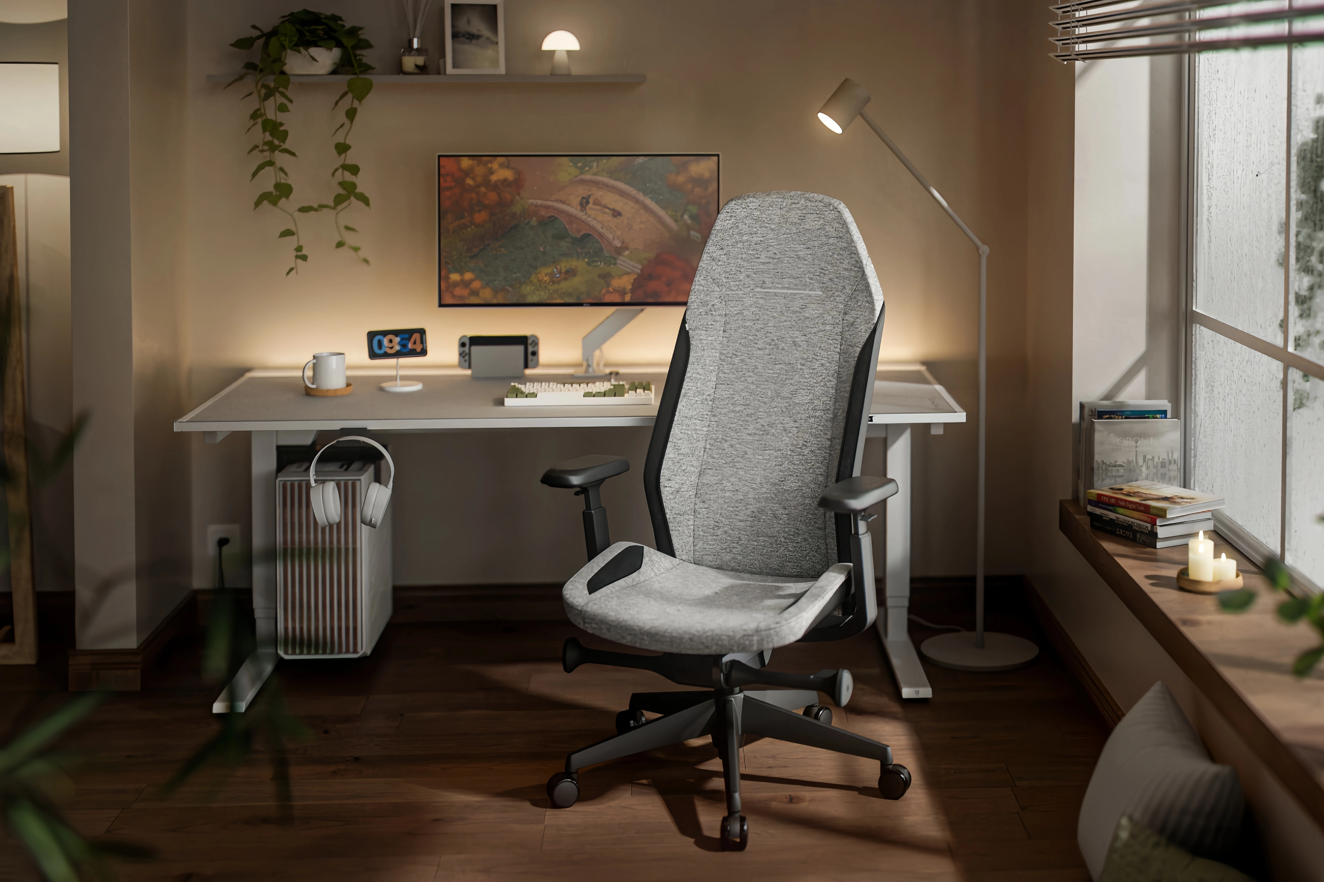 Ergonomic Office Chair - Minimalist Aesthetic WFH Desk Chair for Maximum Productivity
