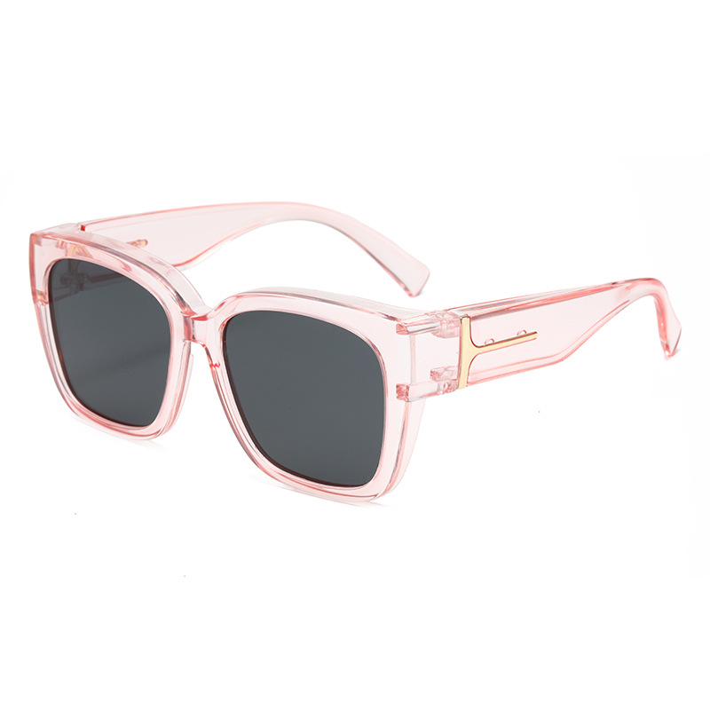 🕶️✨ Buy 1, Get 1 FREE! Women’s Oversized Square Sunglasses