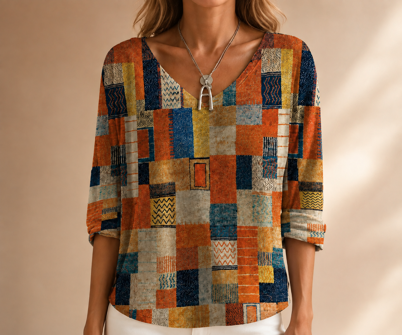 Vintage karierte Damenbluse mit V-Ausschnitt und Halbarm