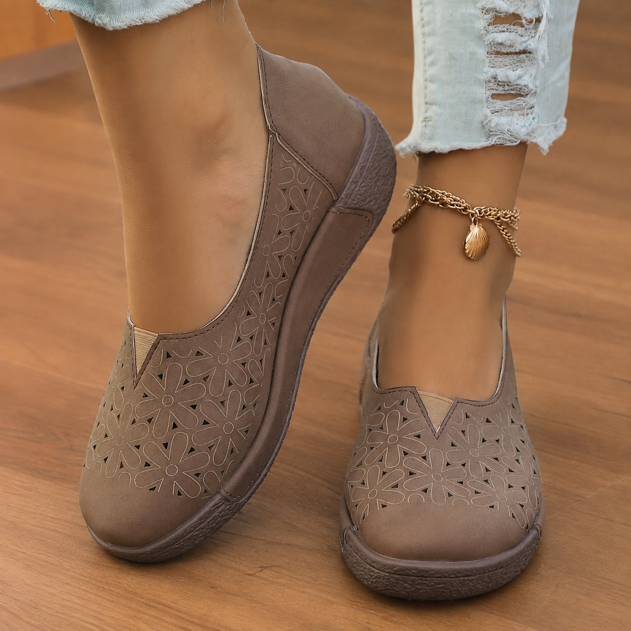 Orthopädische Strick-Slip-On-Sneaker - gestreiftes strukturiertes Design und schnürsenkellose Bequemlichkeit