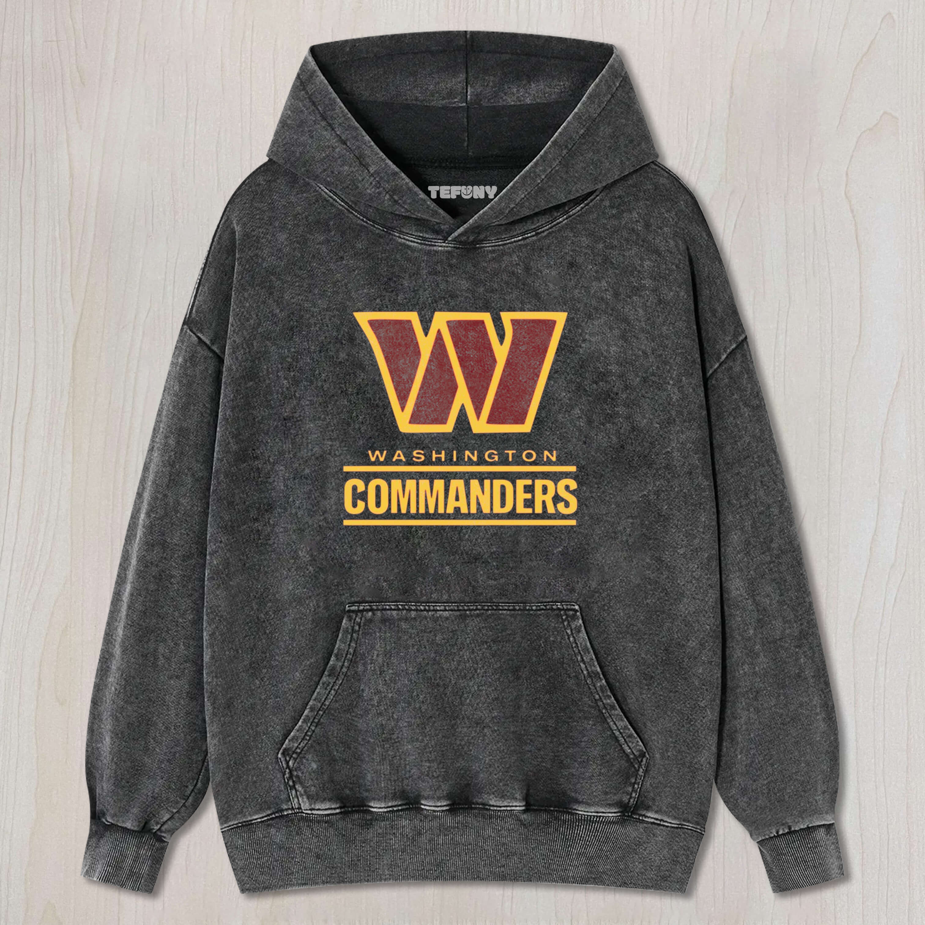 COMMANDERS T-SHIRT