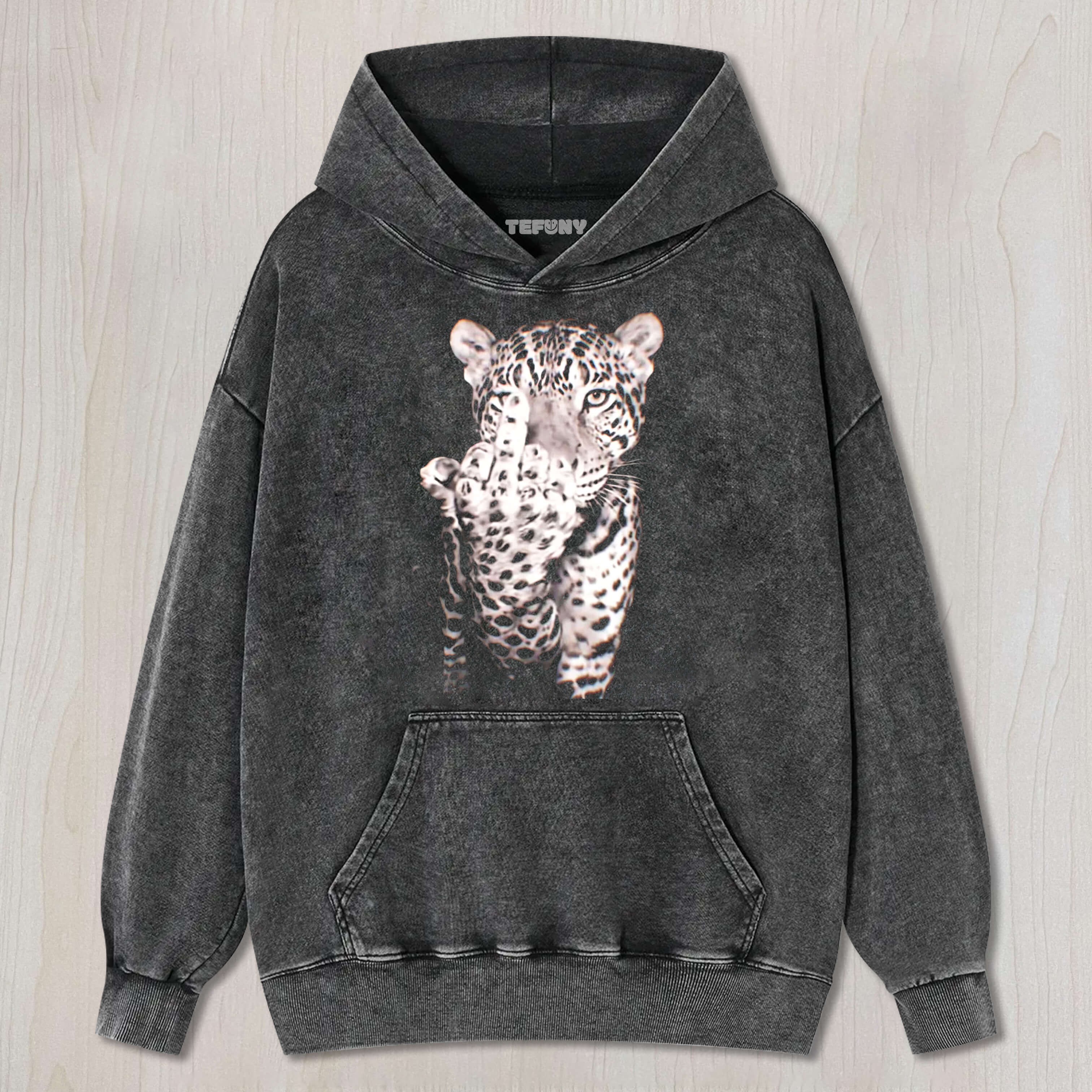 FUN LEOPARD T-SHIRT