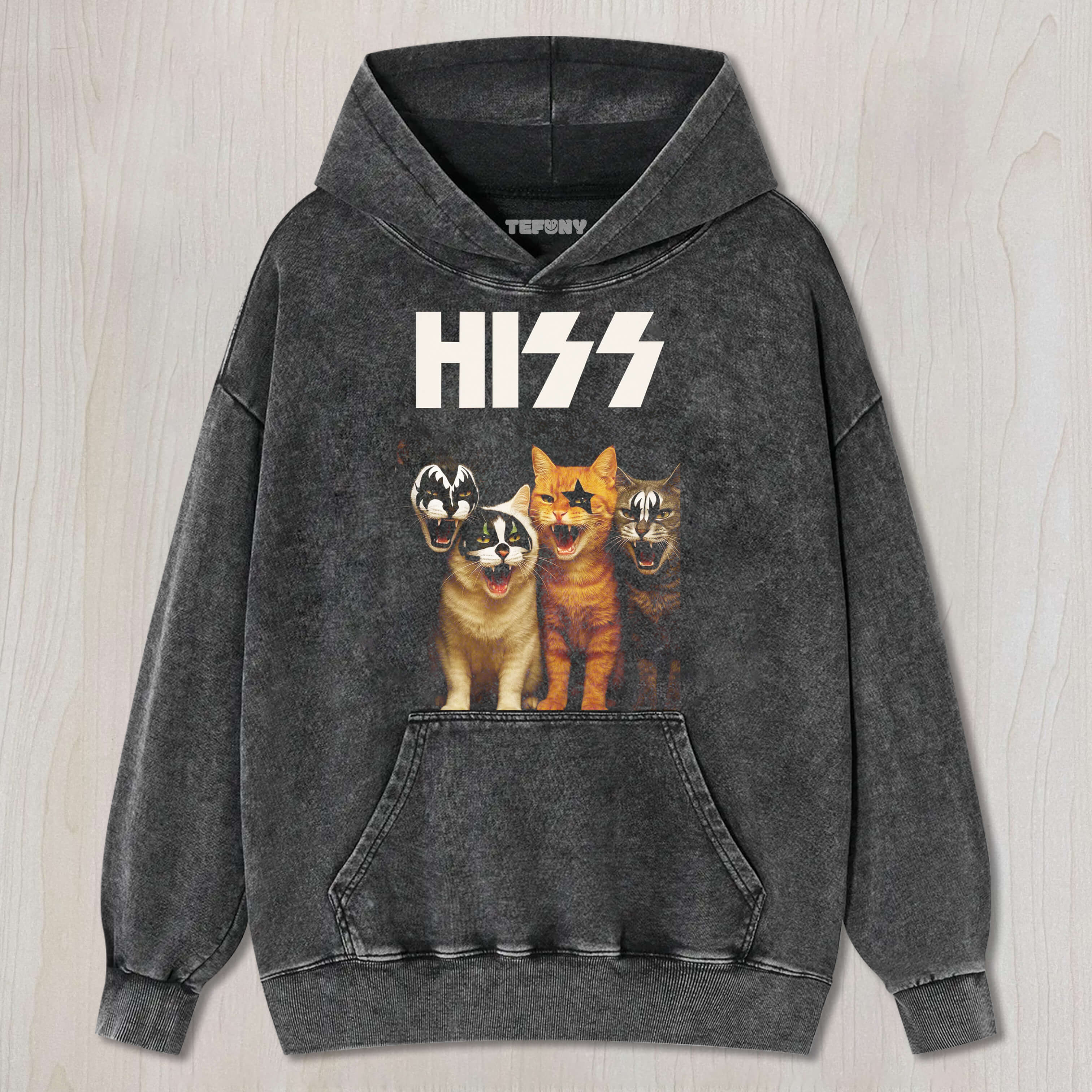 HISS CAT T-SHIRT