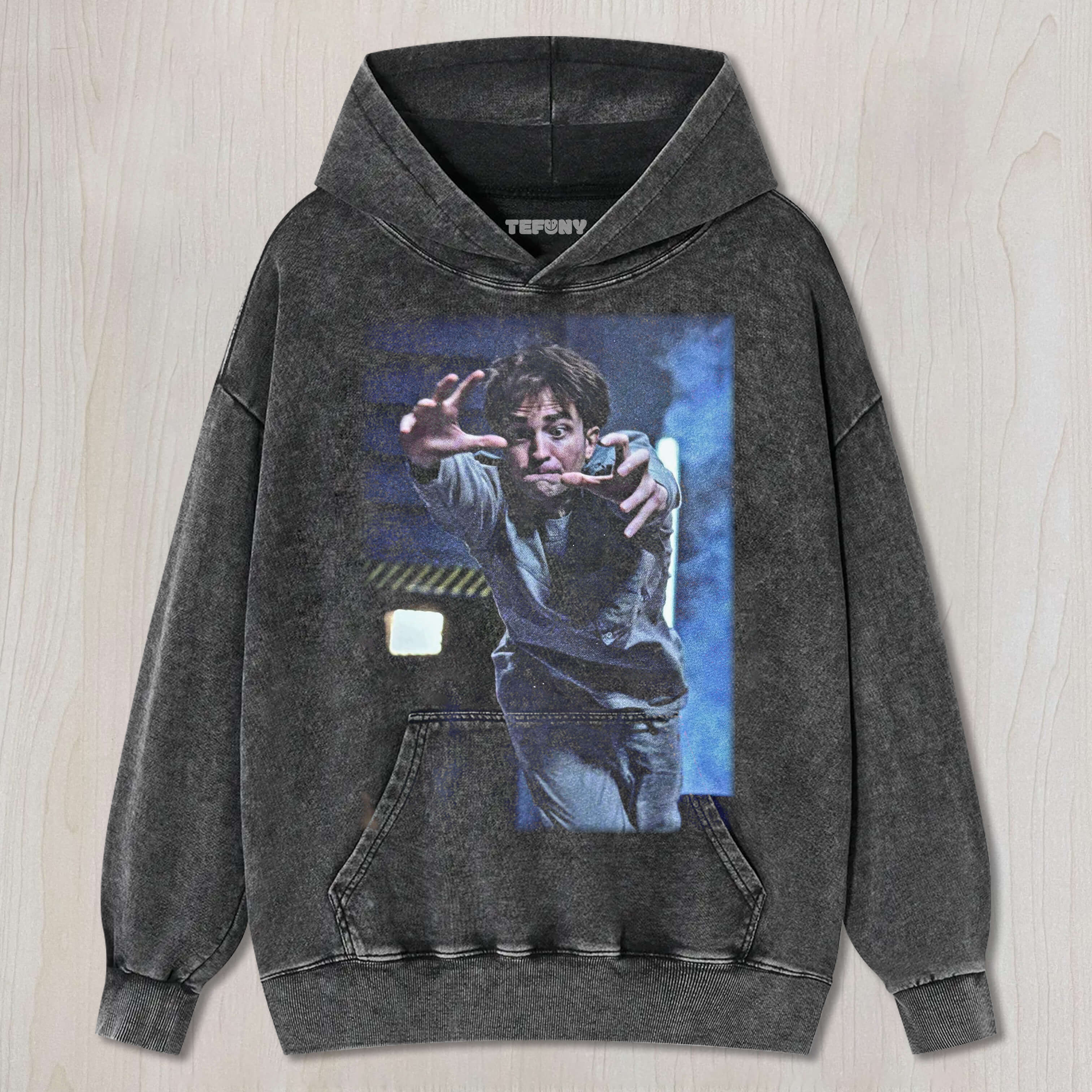 MICKEY 17 V1 T-SHIRT