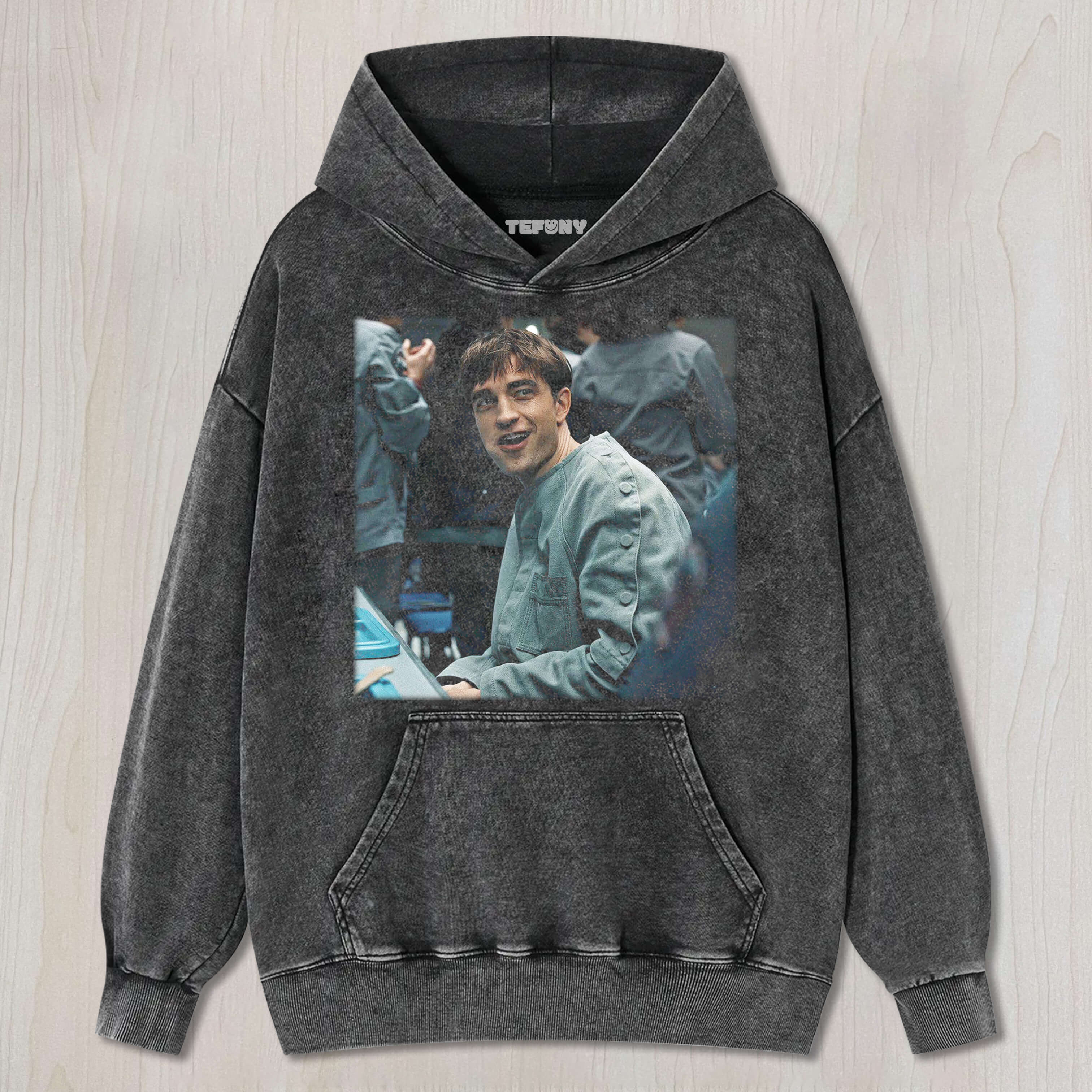 MICKY 17 T-SHIRT