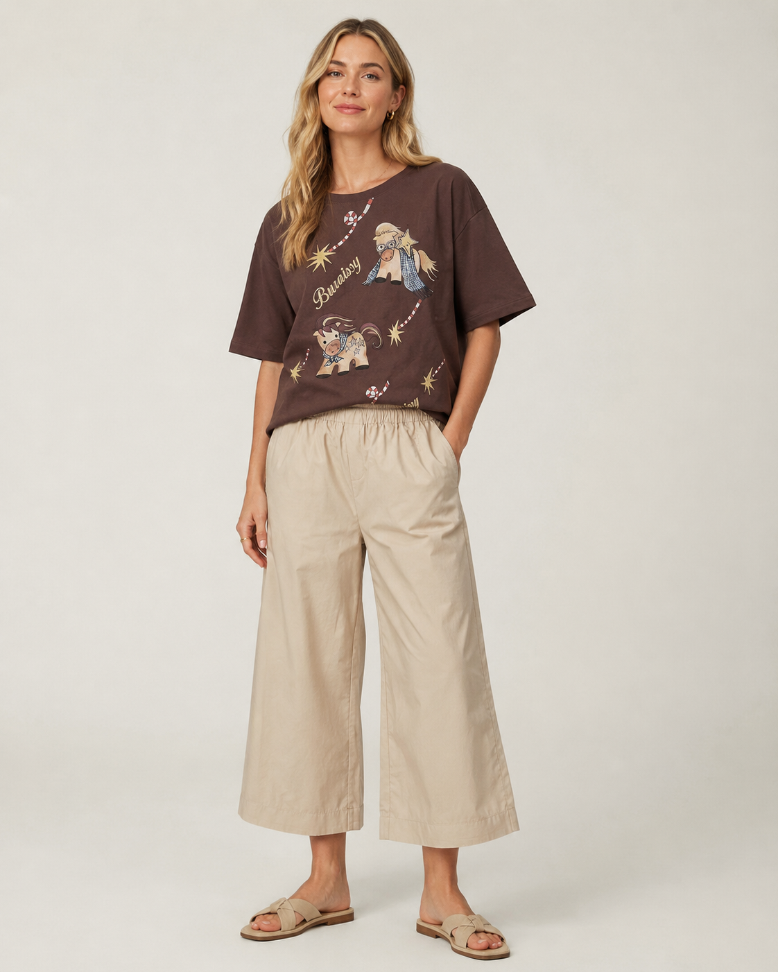 Plus Size Women's T-shirt - UP-5387