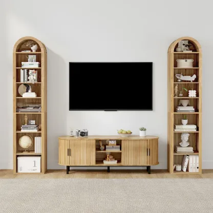 Librero de Madera con Diseño Arqueado