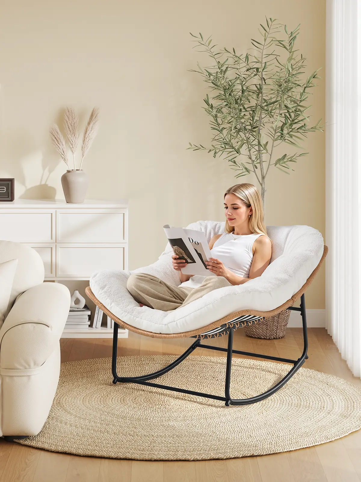 Sillón Mecedor de Mimbre Extra Grande con Cojín Reversible