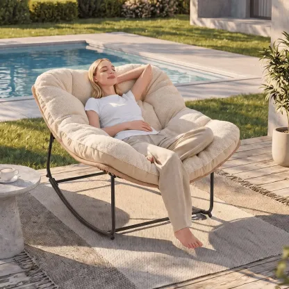 Sillón Mecedor de Mimbre Extra Grande con Cojín Reversible