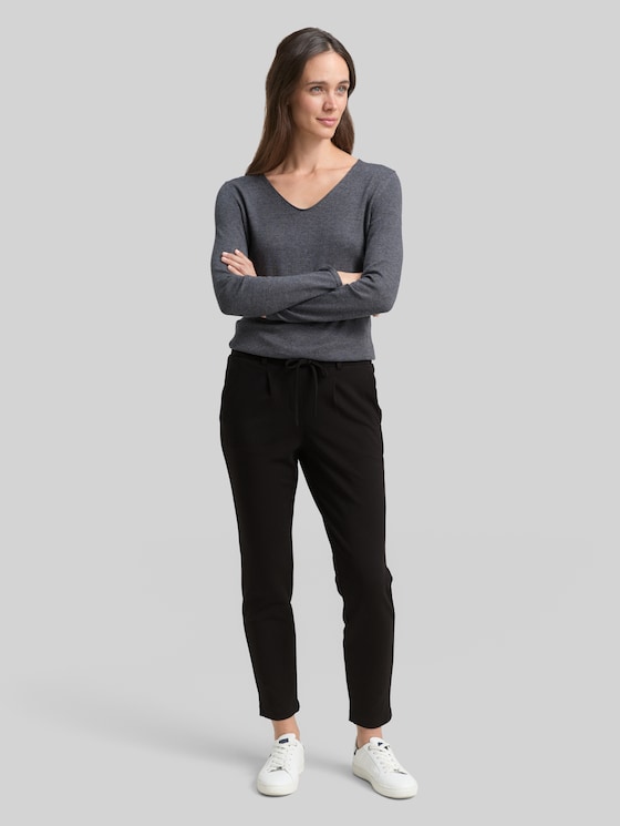 Casual material trousers - deep black