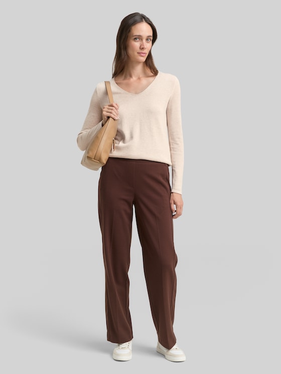 Jumper with V-neckline - desert sand melange