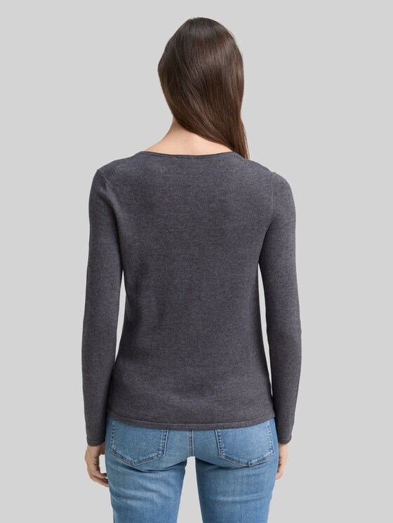 Knitted pullover with a V-neckline - evident anthracite melange