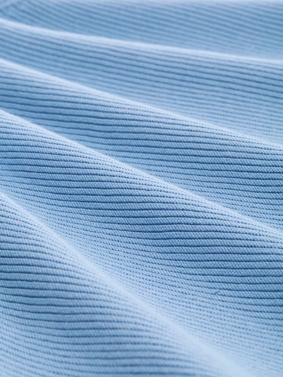 Cotton knitted jumper - light fjord blue