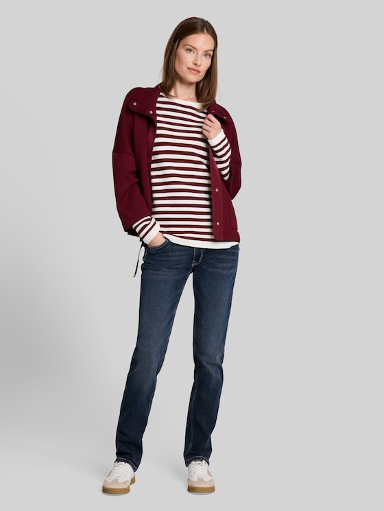 Cotton knitted jumper - preppy plum stripe