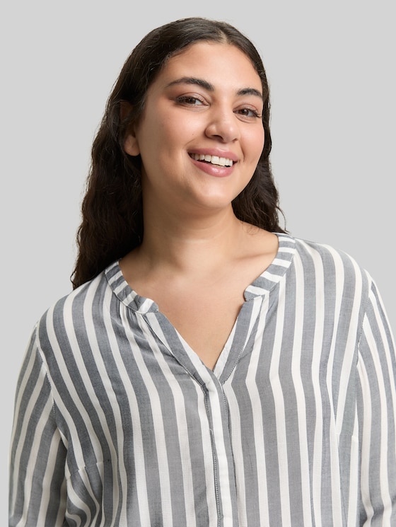 Plus Size – Striped Henley top - offwhite navy vertical stripe