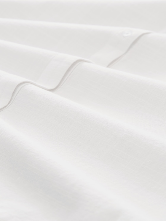 Blouse with breast pockets - White