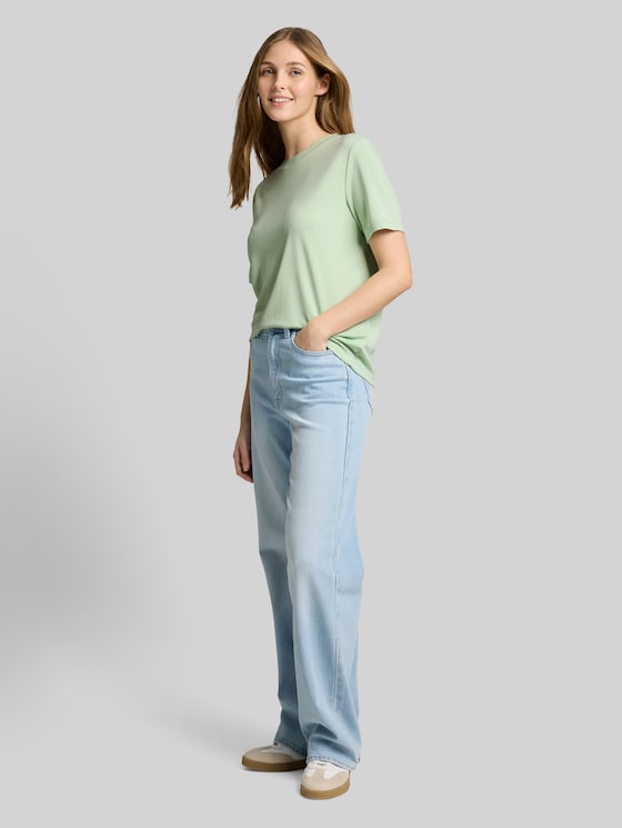 Loose-fit T-shirt - light matcha green