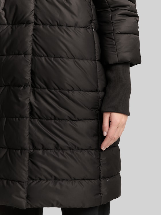 Puffer coat with a stand-up collar - deep black