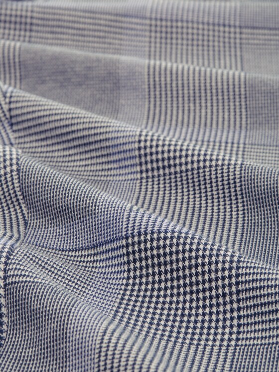 Loose check trousers in LENZING™ EcoVero™ - navy blue check