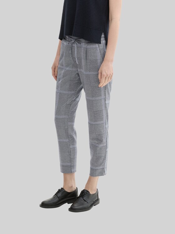 Loose check trousers in LENZING™ EcoVero™ - navy blue check
