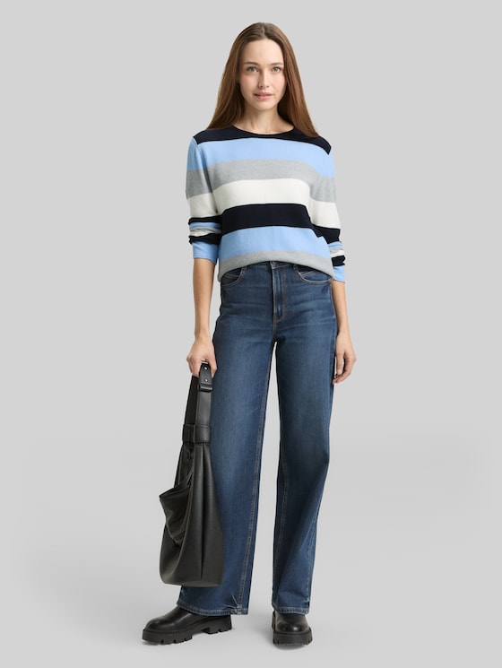 Round-neck knitted jumper - fjord blue grey stripe
