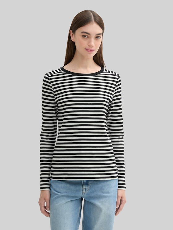 Long-sleeved top with a striped pattern - black white stripe